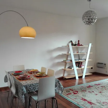 Olona Place 4 Apartament *